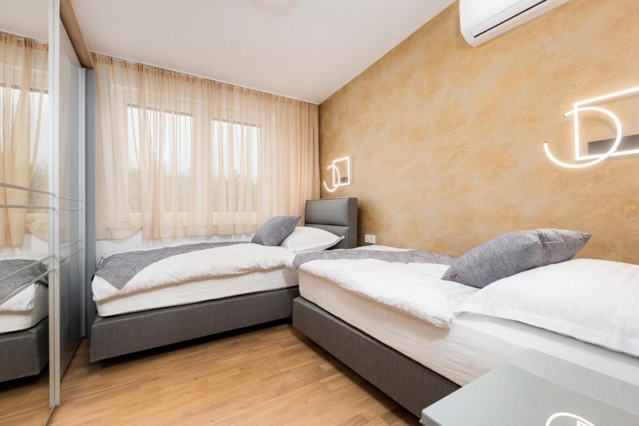 Apartment Muzini מאלינסקה מראה חיצוני תמונה